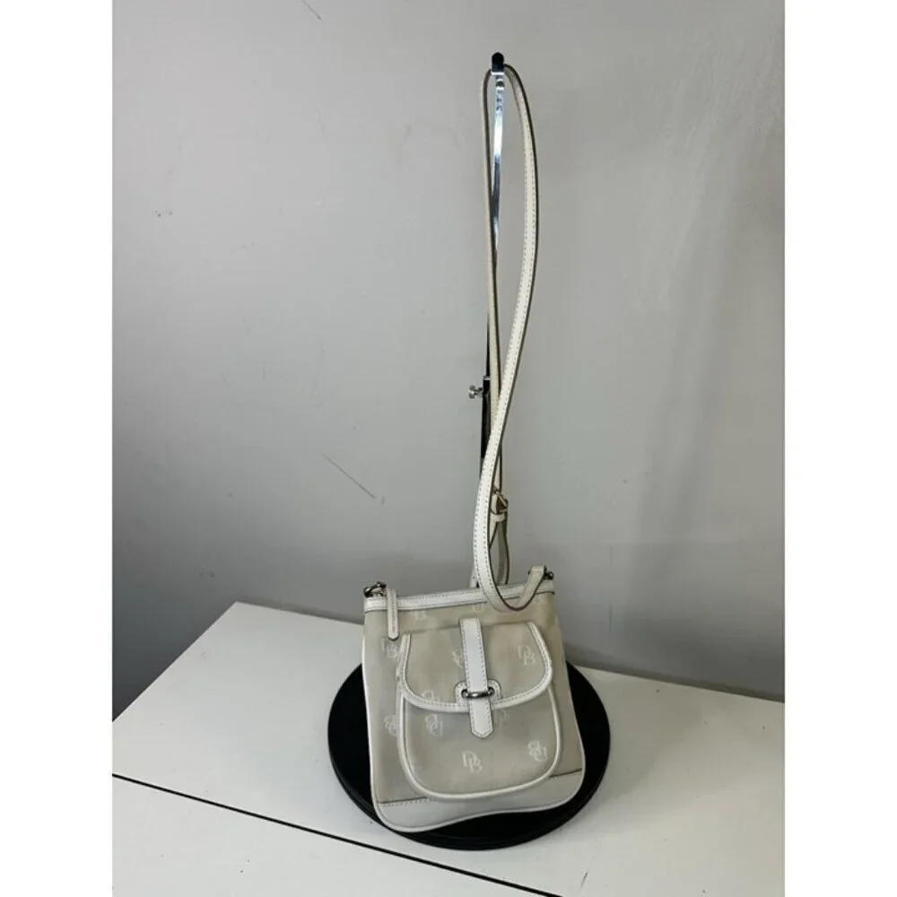 DOONEY & BOURKE Signature Canvas Gray & White Leather Trim Carrier Crossbody Bag